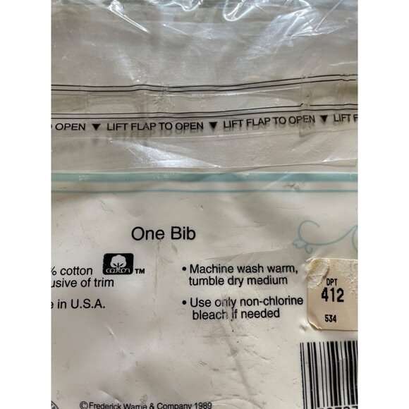 Peter Rabbit & Friends Layette Bib For Babies 100% Cotton Made In USA Embroidere - Picture 7 of 9